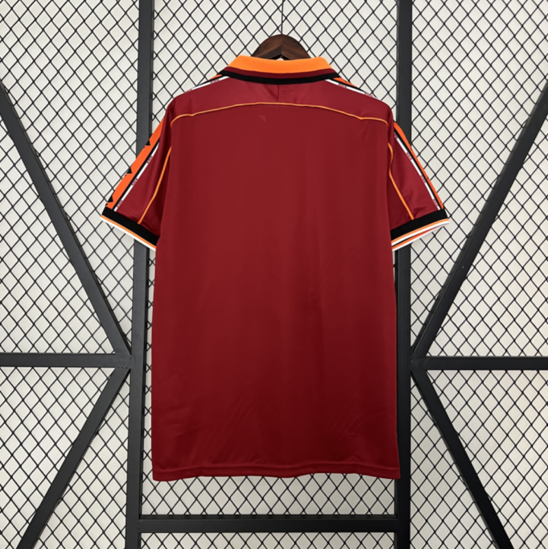 Retro Roma 98/99 Home Kit - Image 3